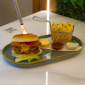 Hamburguesa “Bomba”